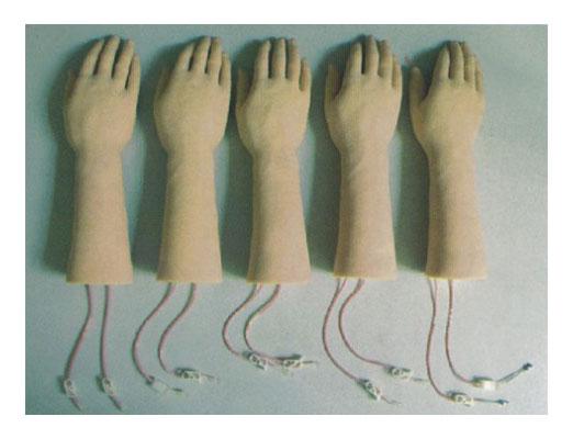 �o�}ݔҺ�ֳ��׷���ģ��